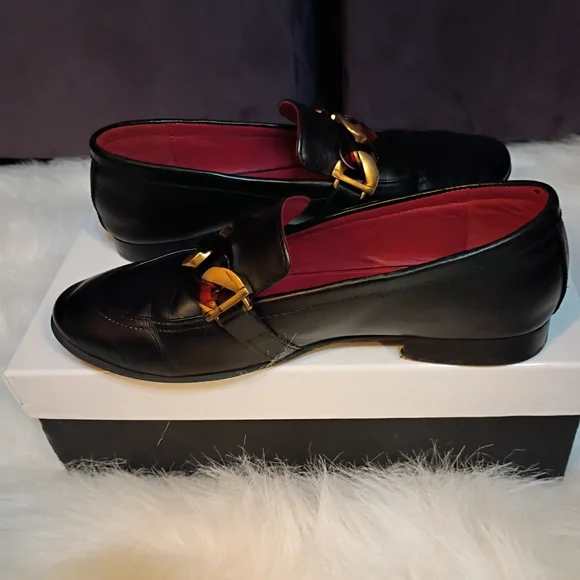 Kurt Geiger Black Genuine Leather Loafers with Gold and Brown Marble Chain - Picture 2 of 4